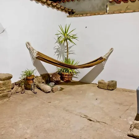 La * Medina de las Torres